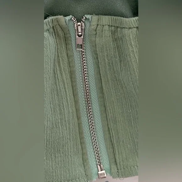 Nasty Gal Sage Green Halter Crop Top Ruched Bust Minimalist Going Out - Picture 6 of 6